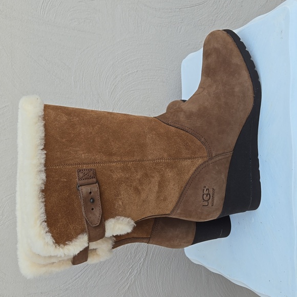 Ugg boots - Picture 9 of 13